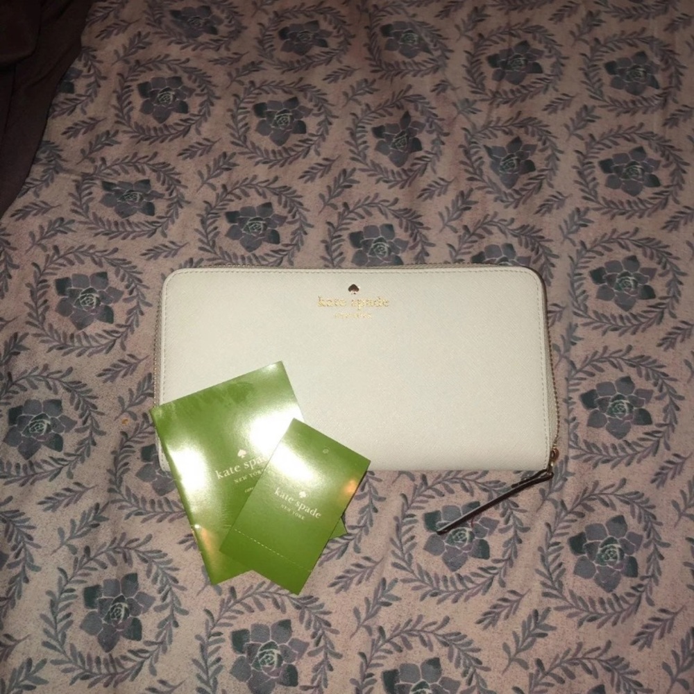 Kate Spade wallet